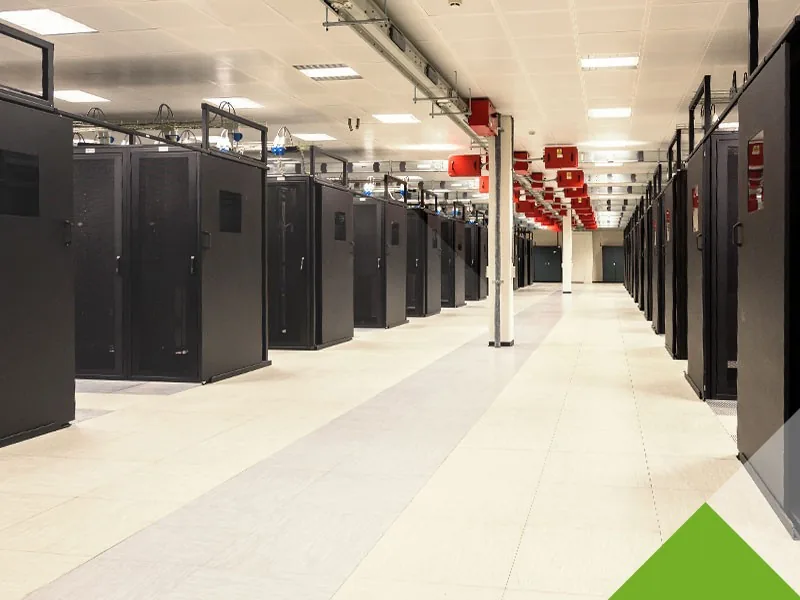 Maincubes datacenter environment for managed hosting